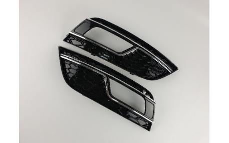 Решетки бампера AUDI A4 B8 2012-2015