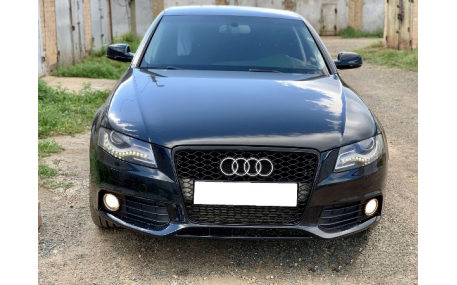 Решетка радиатора Audi A4 B8 2008-2012