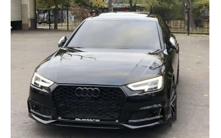 Решетки бампера Audi A4 B9 2016-2019