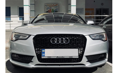 Решетка радиатора Audi A5 2011-2016