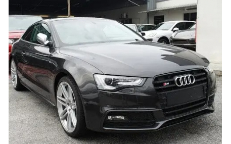 Решетка радиатора Audi A5 2011-2016