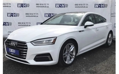 Решетка радиатора Audi A5 F5 2017-2021