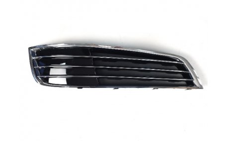 Решетки бампера Audi A8 D4 2010-2014