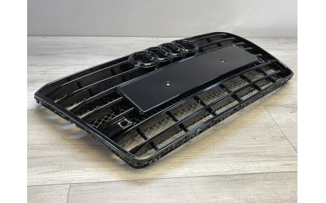 Решетка радиатора Audi A8 D4 2014-2017