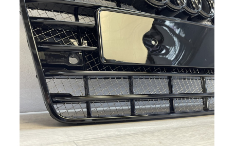 Решетка радиатора Audi A8 D4 2014-2017