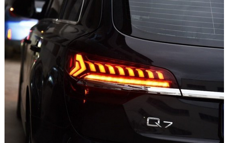 Фонари задние Audi Q7 2006-2009