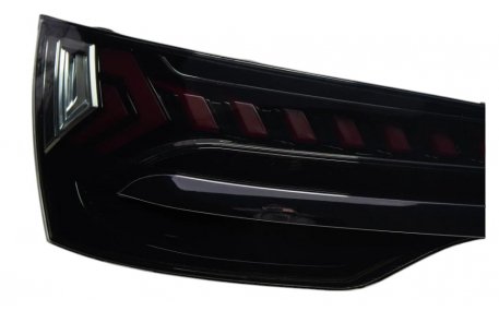 Фонари задние Audi Q7 2010-2015