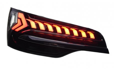 Фонари задние Audi Q7 2010-2015