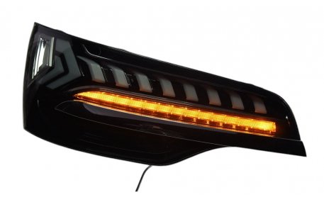 Фонари задние Audi Q7 2010-2015