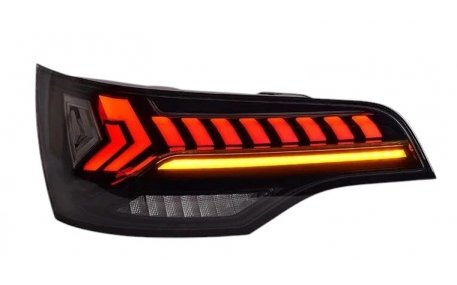 Фонари задние Audi Q7 2010-2015