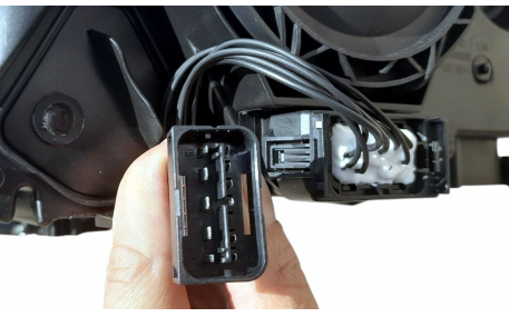 Фары передние BMW X5 E70