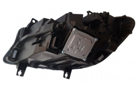 Фары передние Mercedes Sprinter W907