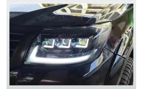 Фары передние Toyota Hilux 2011-2015