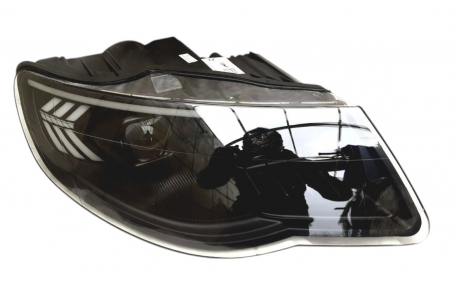 Фары передние Volkswagen Touareg 2007-2010