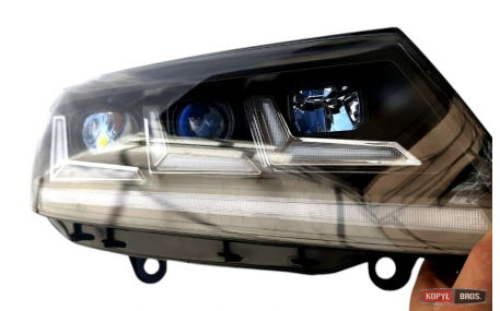 Фары передние Volkswagen Touareg 2014-2018