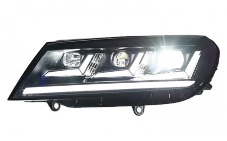 Фары передние Volkswagen Touareg 2014-2018