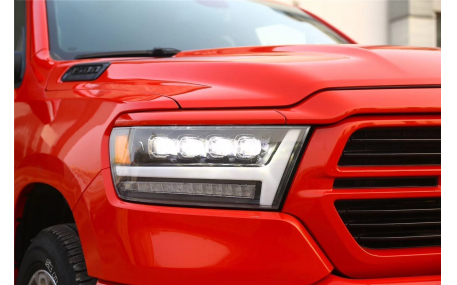 Фары передние Dodge RAM 1500