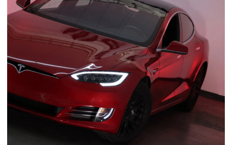 Фары передние Tesla Model S