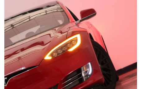 Фары передние Tesla Model S