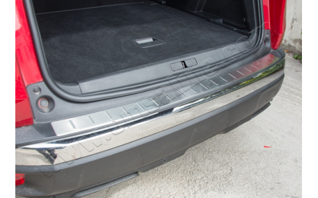 Накладка на задний бампер Peugeot 3008