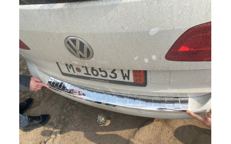 Накладка на задний бампер Volkswagen Touran
