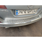 Накладка на задний бампер Opel Astra J