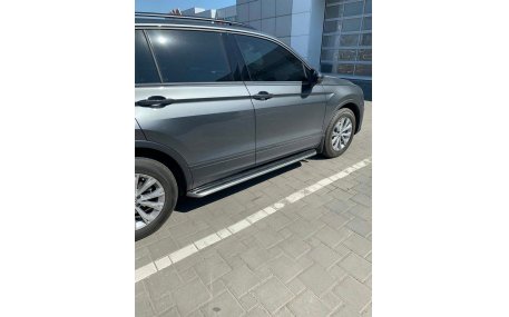 Подножки Volkswagen Tiguan