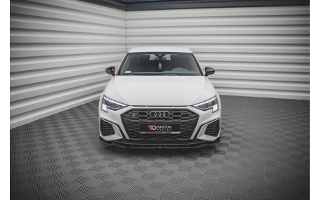 Накладка передняя Audi A3 8Y