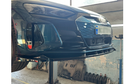 Накладка передняя Audi E-Tron GT