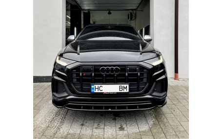 Накладка передняя Audi Q8 2018-2023
