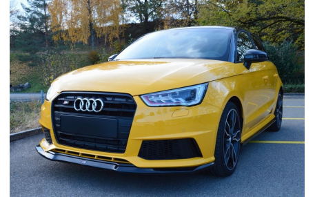 Накладка передняя Audi A1
