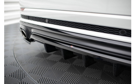 Накладка задняя Audi Q8 2018-2023