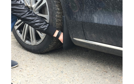 Брызговики Audi A8 D4