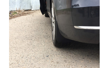 Брызговики Audi A8 D4
