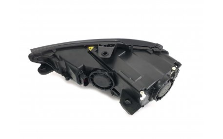 Фары передние AUDI A3 8V 2012-2016