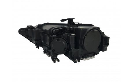 Фары передние AUDI A4 B8 2012-2015