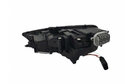 Фары передние AUDI A4 B9 2016-2019