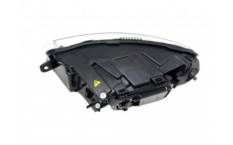 Фары передние Audi A6 C6