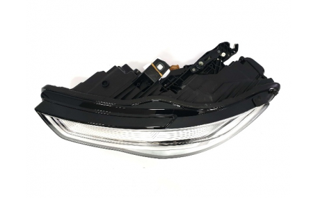 Фары передние Audi A6 C7 2015-2018