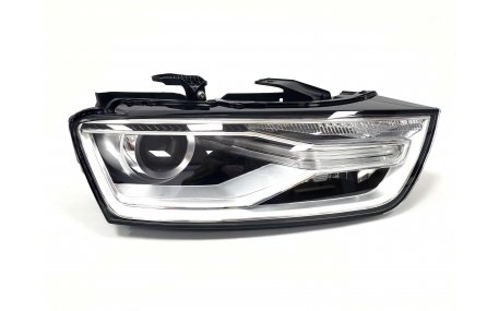 Фары передние Audi Q3