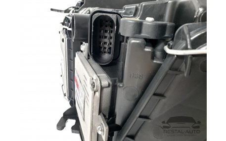 Фары передние Audi Q5 2008-2012