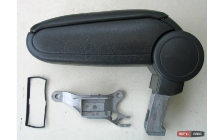 Подлокотник Audi A6 С5