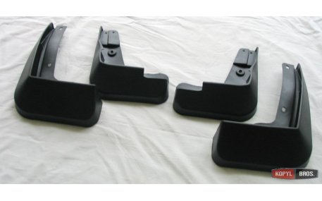 Брызговики Chevrolet Cruze