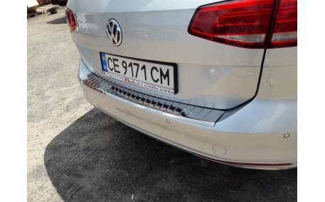 Накладка на задний бампер Volkswagen Passat B8