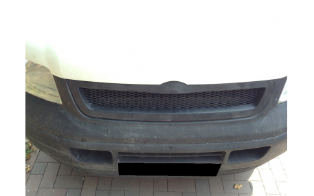 Решетка радиатора Volkswagen T5