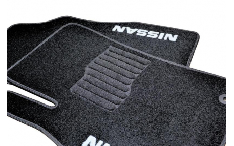 Коврики в салон Nissan Juke