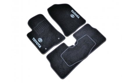 Коврики в салон Toyota Avensis