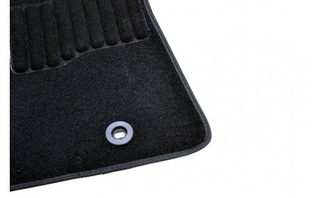 Коврики в салон Toyota Avensis