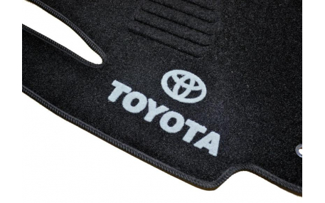 Коврики в салон Toyota Highlander