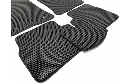 Коврики в салон Toyota Avensis